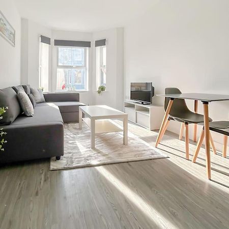 Wellington Road Apartment 1 Грейт-Ярмут Экстерьер фото