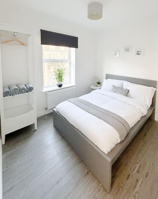 Wellington Road Apartment 1 Грейт-Ярмут Экстерьер фото
